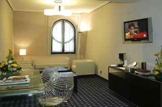 Hotel Silken Ciudad De Vitoria,Basque Country>>Alava Province,4 star