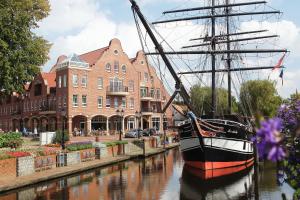 Arkadenhaus Papenburg,Lower Saxony>>Emden,3 star
