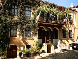 Hotel-Img