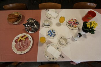 Hotel Restaurant Alpina,Brienzwiler>>Bern,3 star