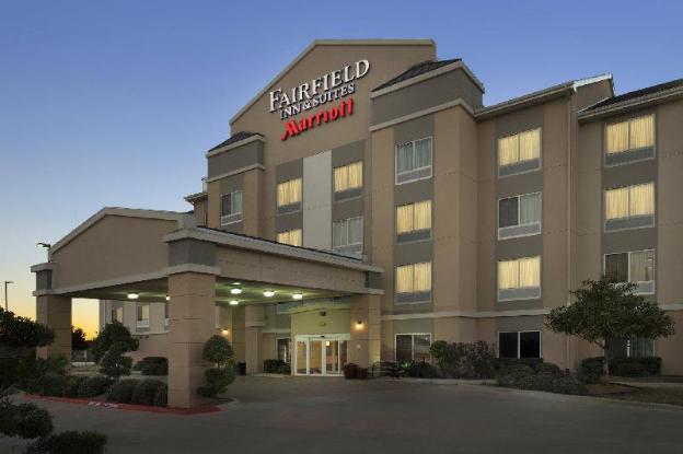 fairfield inn and suites weatherford