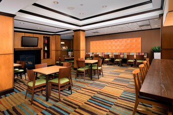 fairfield inn and suites weatherford