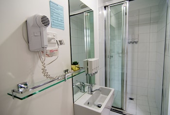 miami hotel melbourne