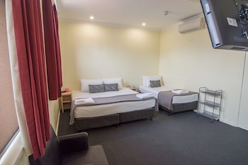 miami hotel melbourne