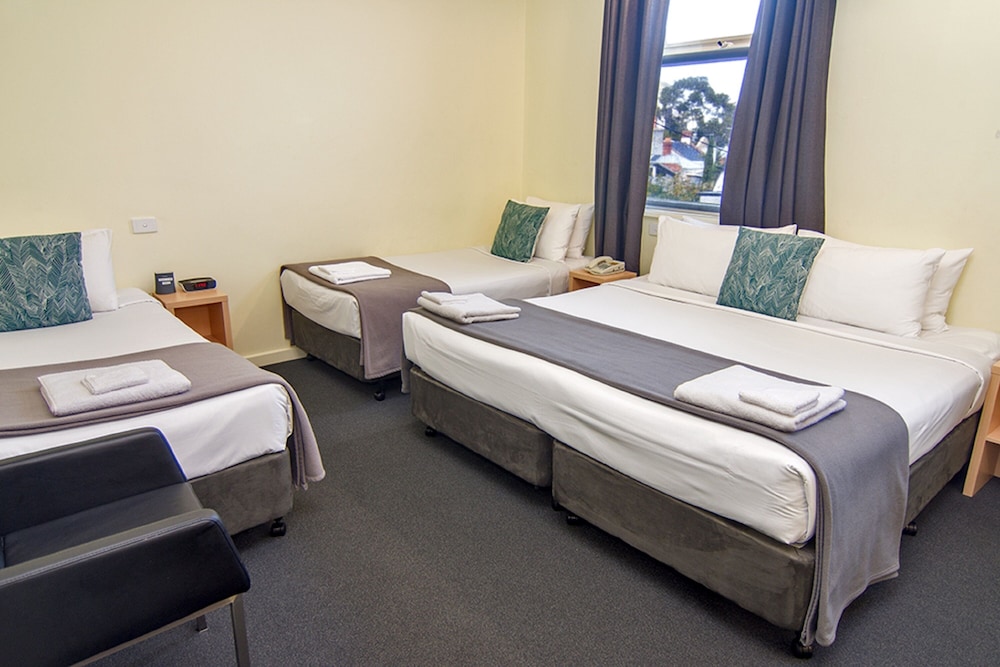 miami hotel melbourne