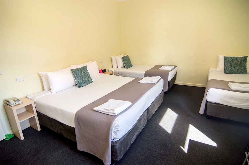 miami hotel melbourne