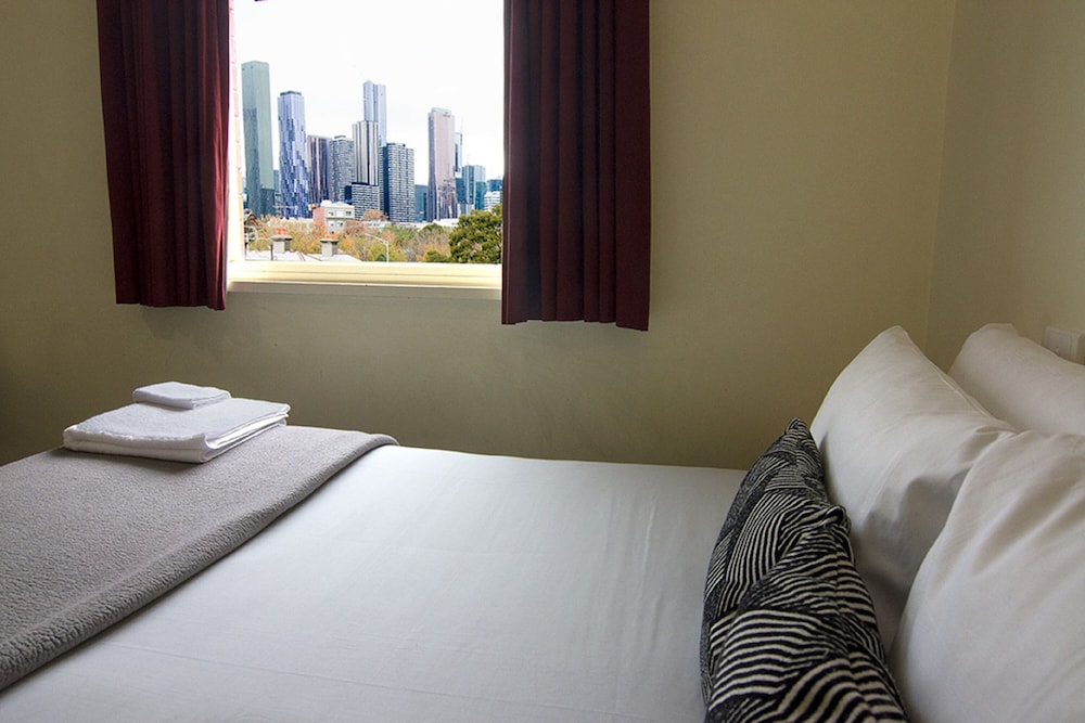 miami hotel melbourne