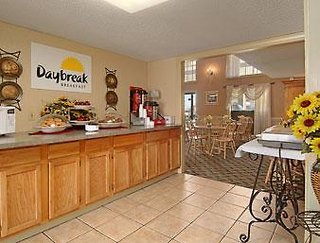 Days Inn By Wyndham West Memphis,Memphis>>Marion,2 star