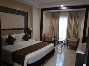 hotel aadithya