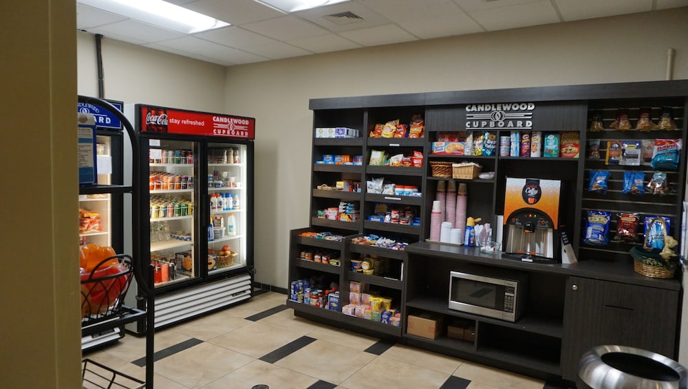 candlewood suites west springfield by ihg