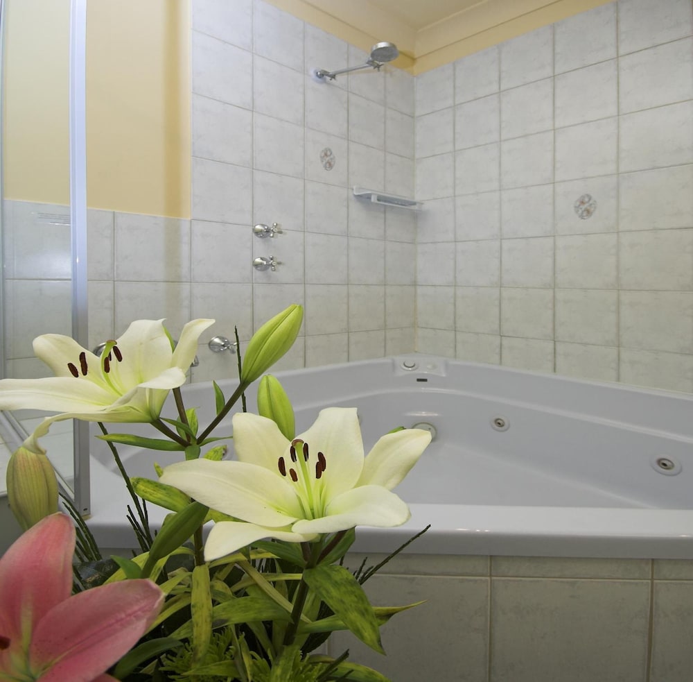 victoria hotel strathalbyn