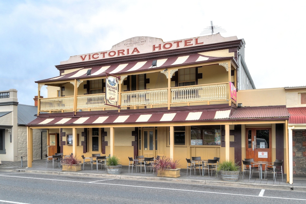 victoria hotel strathalbyn