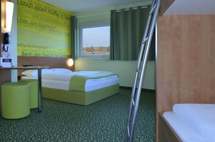 bandb hotel berlin airport