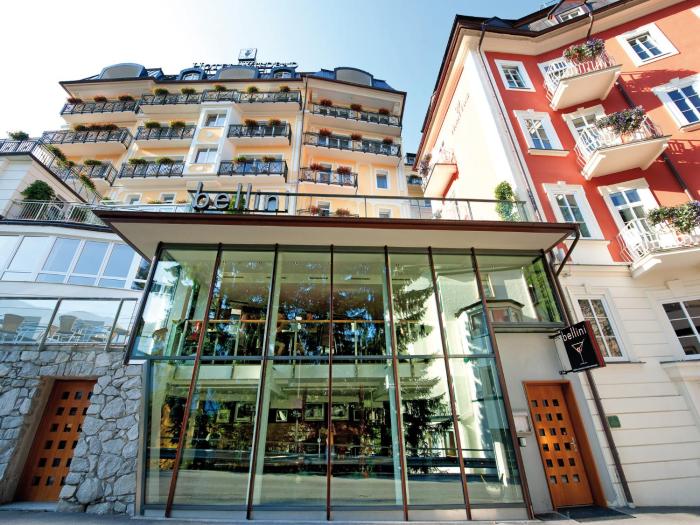 hotel post