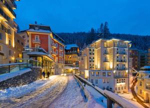 hotel post