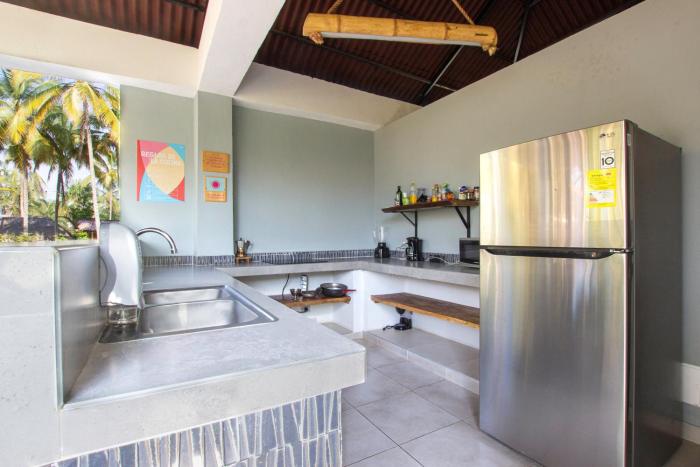 hotel playa las marias