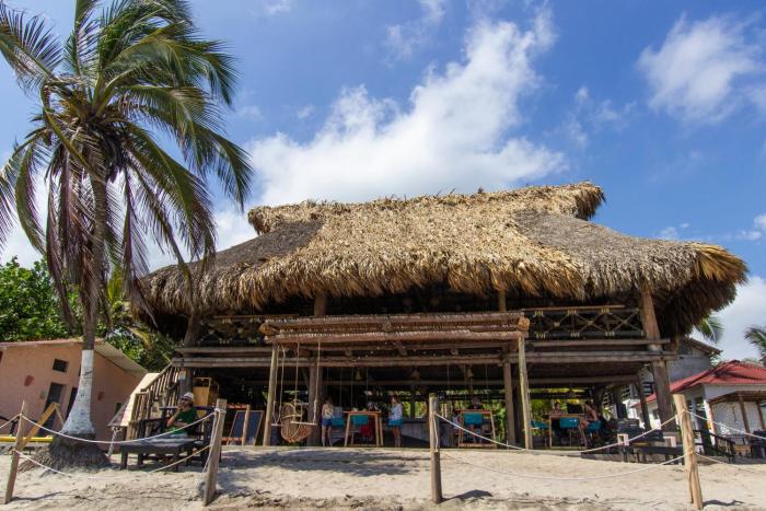 hotel playa las marias