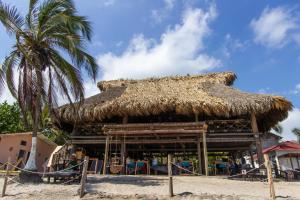 hotel playa las marias