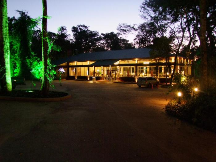 yvy hotel de selva