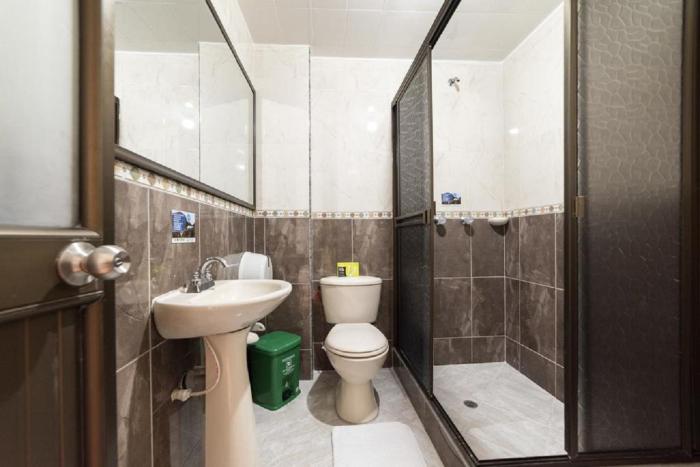 hotel ejecutivo 63 in