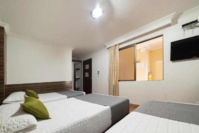 hotel ejecutivo 63 in