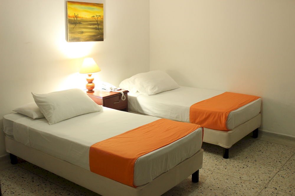 Barbacoa Hotel,Kamaraj Nagar,3 star