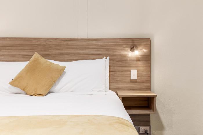 ciloms airport lodge