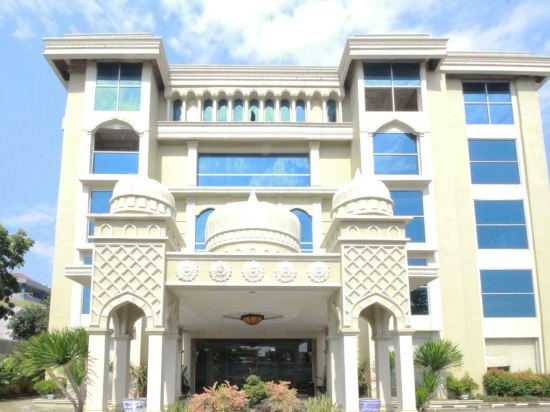 the sulthan darussalam medan