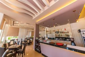Hotel Mariksel,Ksamil>>Borsh,3 star