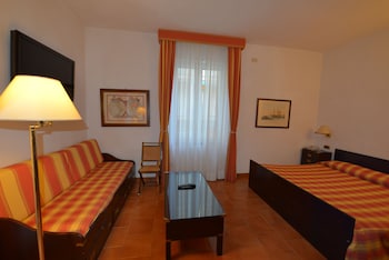 hotel clelia logis