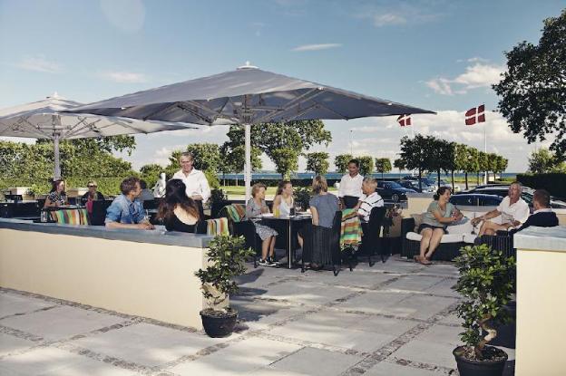 molskroen strandhotel