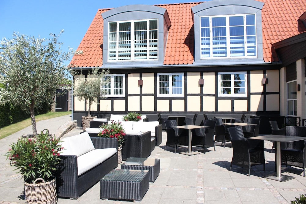 molskroen strandhotel