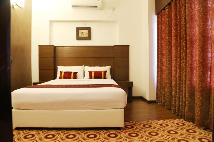 grand oriental hotel