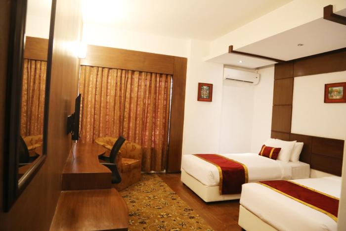 grand oriental hotel