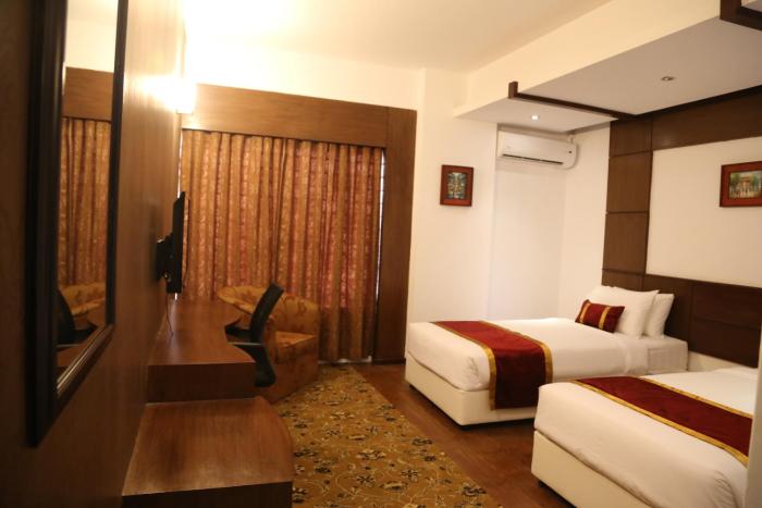 grand oriental hotel