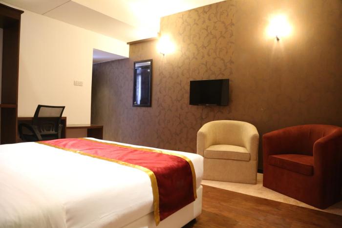 grand oriental hotel