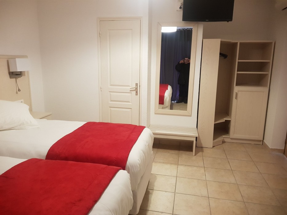 corsica hostel porto vecchio