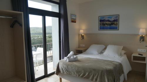 corsica hostel porto vecchio