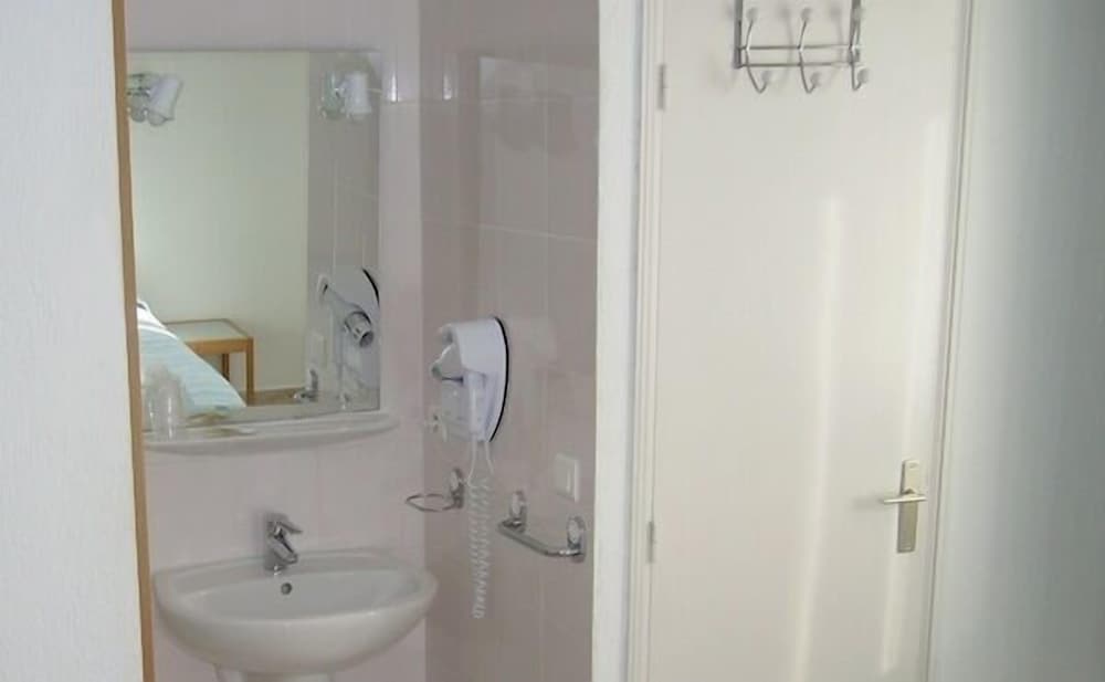 corsica hostel porto vecchio