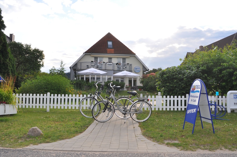 hotel am fleesensee