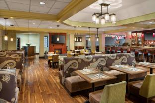 doubletree by hilton minneapolis airport mn