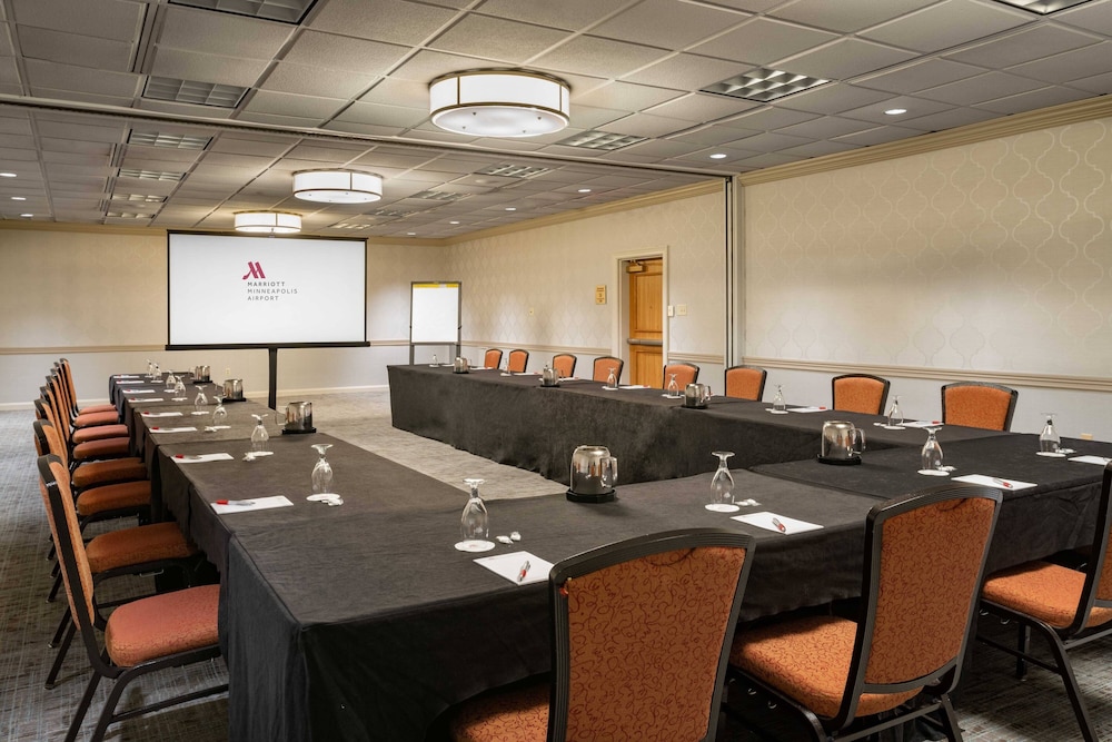 doubletree by hilton minneapolis airport mn