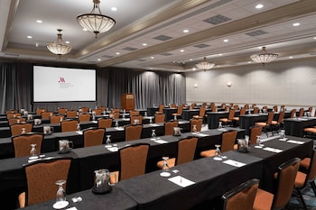 doubletree by hilton minneapolis airport mn