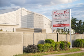 hampton villa motel