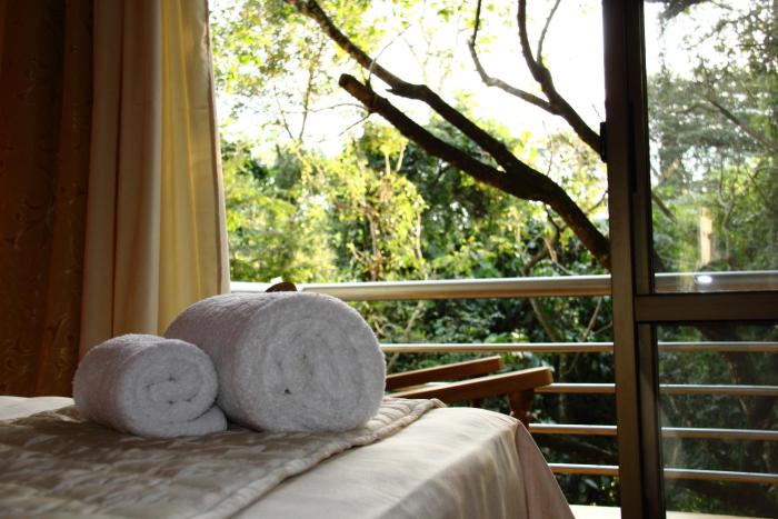 rainforest selva hotel