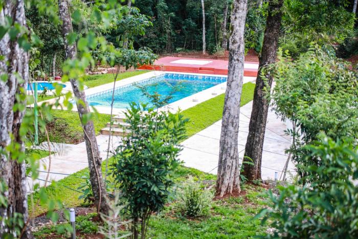 rainforest selva hotel