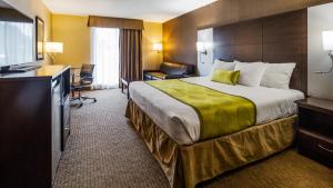 Best Western Plus Leamington Hotel & Conference Centre,Near Leamington Municipal Marina,3 star