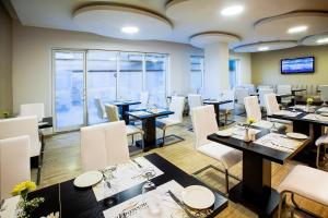 Al Sarab Hotel,Dubai>>Deira,3 star