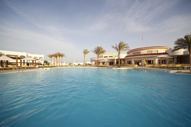 coral beach resort tiran