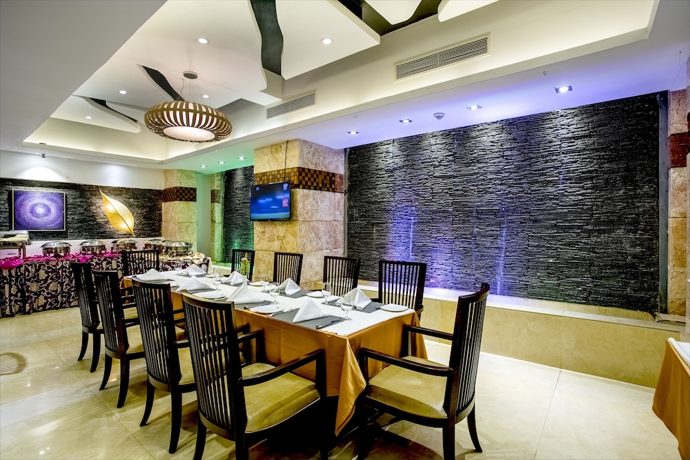 hotel bengal blueberry